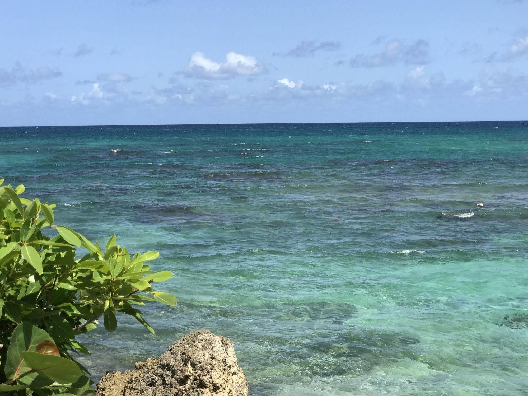 Ti.Maanga Vue Mer Pieds Dans L'Eau Saint-Francois  Exteriér fotografie